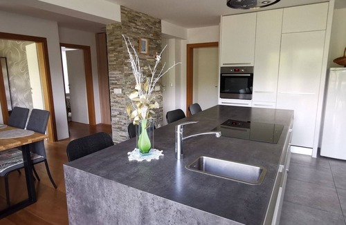 Visoko Apartment | Panoramic Apartment with mountain view