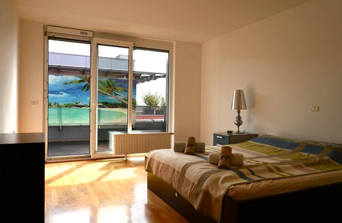 Ljubljana Apartment | Panoramic Rooftop Suite with Terrace and Parking