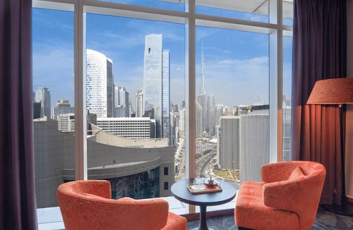 Downtown Dubai Hotel | Park Regis BB | Deluxe Burj View | Near Dubai Mall, Business Bay Base
