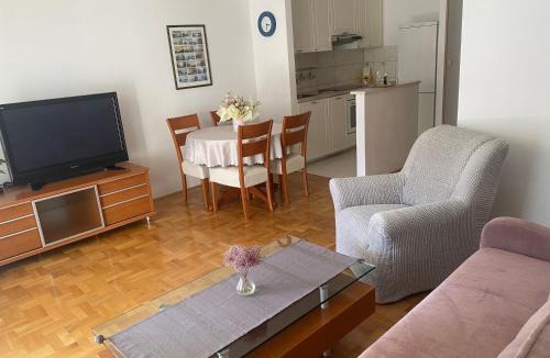 Znjan Apartment | Paulina