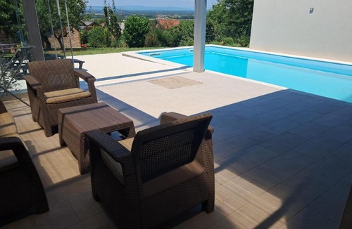 Klostar Ivanic House | Peaceful Countryside Retreat with Pool & Jacuzzi by Destination GREEN Croatia
