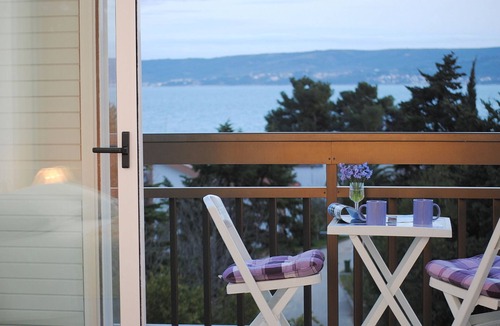 Kastel Stafilic Apartment | Perkovic Ana