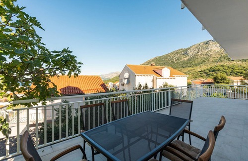 Zvekovica Apartment | Pet friendly apartment in Zvekovica