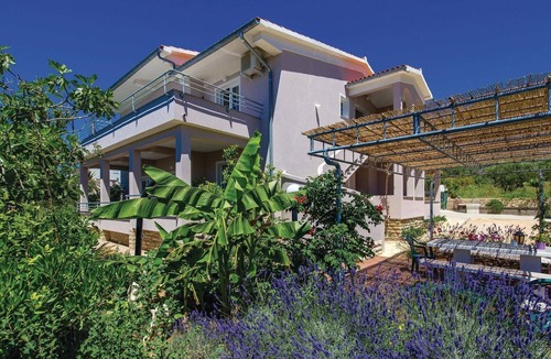 Rab Apartment | Pet friendly apartment in Barbat with WiFi