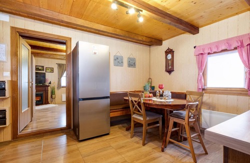 Pokupsko House | Pet friendly home in Velika Gorica with sauna