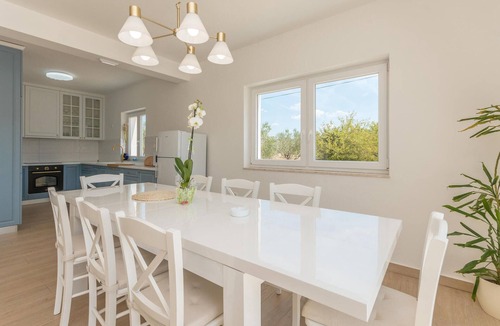 Velim House | Pet friendly home in Radosinovci