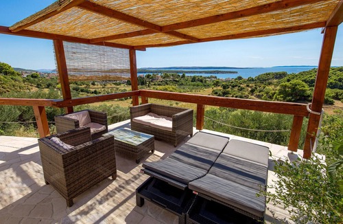 Banjol House | Pet friendly home in Banjol with sauna