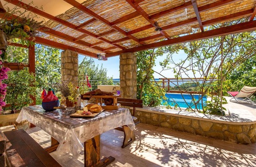 Banjol House | Pet friendly home in Banjol with sauna