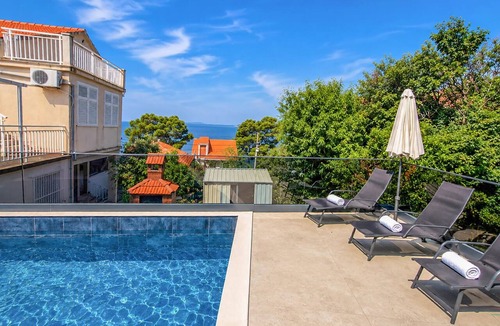 Brna House | Pet friendly home in Brna