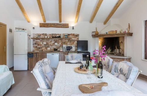 Kostrcani House | Pet friendly home in Kostrcani with WiFi