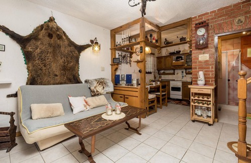 Krivi Put House | Pet friendly home in Krivi Put with WiFi
