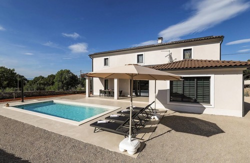 Poljica House | Pet friendly home in Krk