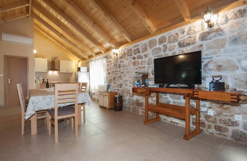 Gradina House | Pet friendly home in Lozovac