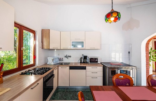Polaca House | Pet friendly home in Polaca