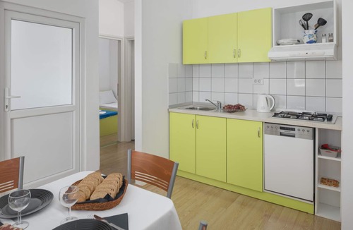 Tinjan House | Pet friendly home in Tinjan