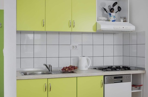Tinjan House | Pet friendly home in Tinjan