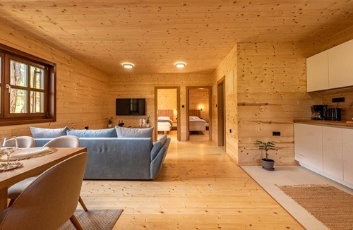 Seliste House | Pet friendly home in Licko Petrovo Selo with WiFi