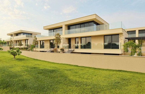 Savudrija House | Petram 4 bedroom Villa with twin rooms by Interhome
