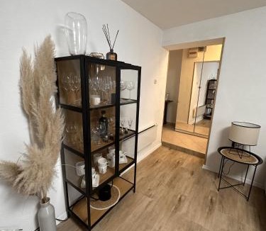Mejasi Apartment | Piccolo app