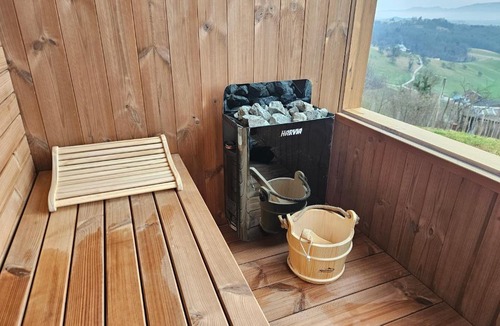 Skocjan House | Pirman Vineyard Cottage