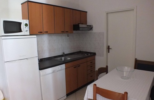 Fiorini Apartment | "Plavo More" mit Terrasse by Interhome