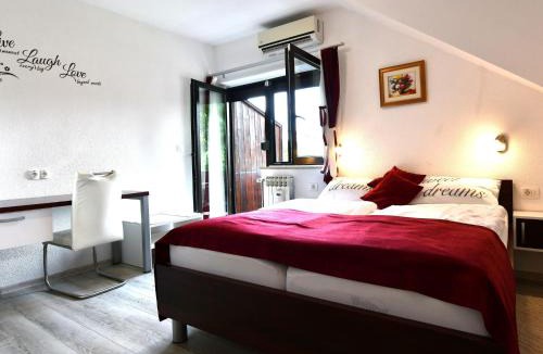 Seliste Dreznicko Apartment | Plitvi ka Lake Garden Apartment