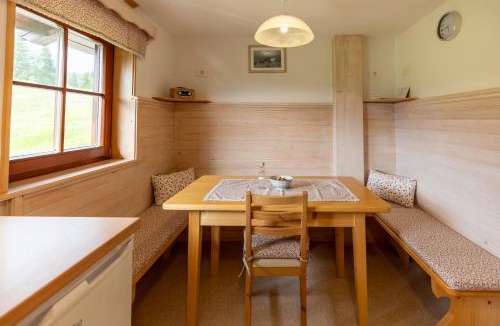 Studor Ski Chalet | Počitniška hiša Uskovnica