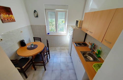 Zrce Apartment | Poncho Apartment Close to Center