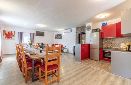 Kravarsko House | Pool & Sauna Countryside Retreat Klara, Velika Buna, Croatia