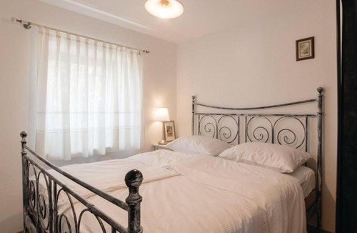 Miren-Kostanjevica House | Pool Villa Sistiana