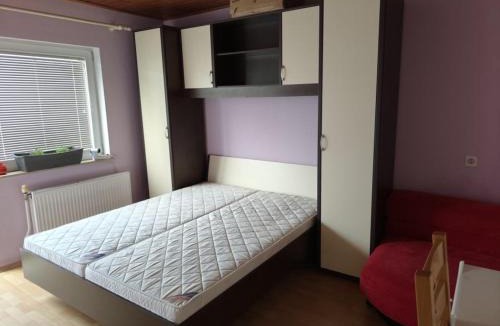Cestica Apartment | Private Apartment with Separate Entrance