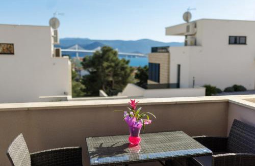 Komarna Apartment | Providenca