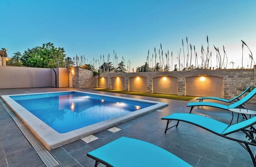 Fazana Villa | Relaxing Villa Philippo with Private Pool