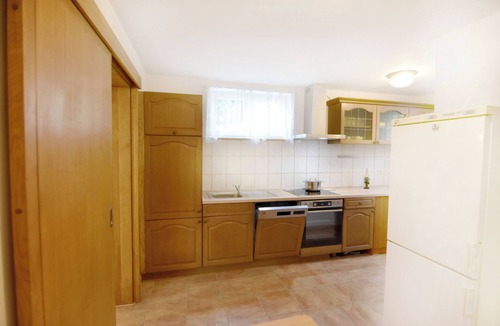 Krizine Apartment | Relaxing villa with smart layout