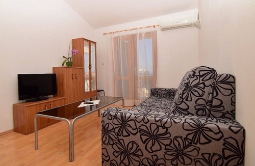 Ratac Hotel | Renata