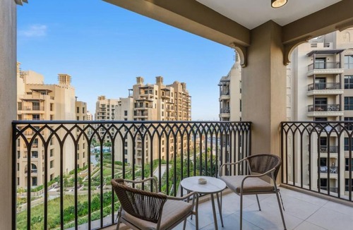 Umm Suqeim 3 Apartment | Resort style 2 bedroom by Jumeirah Beach