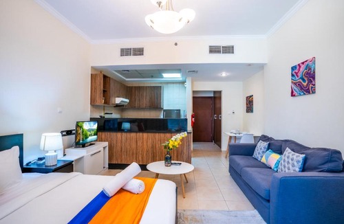 Downtown Dubai Apartment | RH- Perfect Downtown Getaway for Couple, Near Dubai Mall