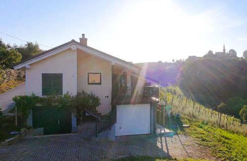 Ormoz House | Romantisches Kellerstöckl - Jeruzalem