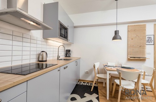 Ika Apartment | Rona apartment Rika 1