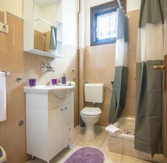 Rakovica House | Room Anton