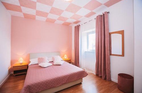 Bozava House | Rooms Emilija