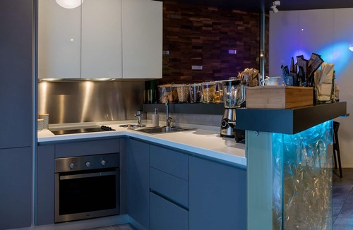 Bacvice Apartment | Rooms Jasenka, (15958), Split, hr
