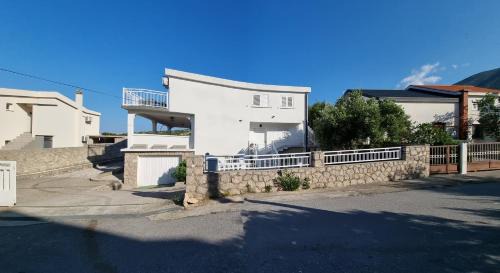Cesarica Apartment | RoseMary Resort Cesarica