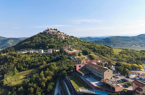 Motovun Hotel | ROXANICH Winery and Design Hotel