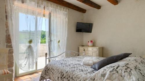 Rakotule Villa | Rustic villa Zvonar with pool in Motovun