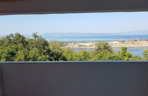 Omisalj Apartment | Ruza room with terrace and sea view
