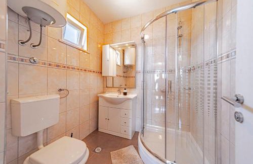 Cove Tri Zala (Zrnovo) Apartment | S 1 - studio just 50m from the beach with sea view
