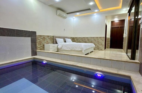 Al Kafrayn Ski Chalet | Sally Chalet