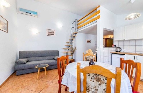 Baska Apartment | Sara A4 - Charming 2-Bedroom Apartment for 4, with Parking