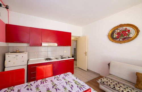 Zrce Apartment | Say close to Center and Beach 6 Kl